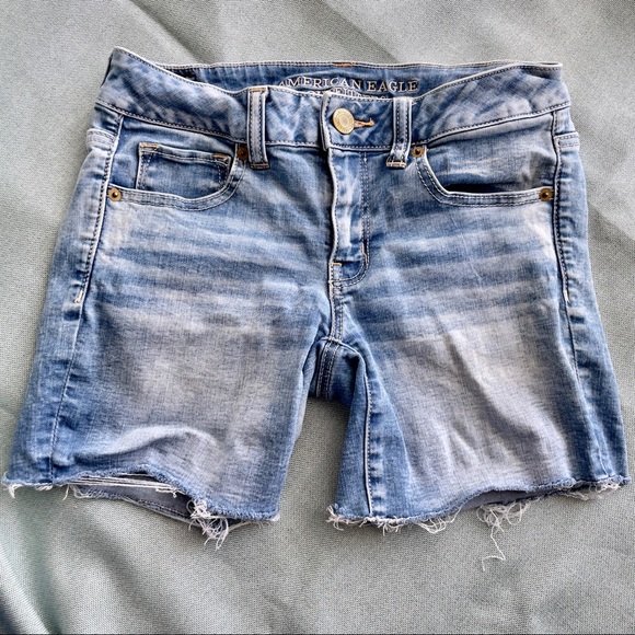 American Eagle Outfitters Pants - AE Denim MIDI Shorts